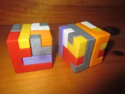 6 Piece Interlocking Cubic Puzzle