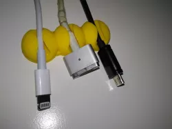 Cable clips (sized for Mac, iPhone, and most mini-USB charger)