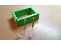 Fish feeder