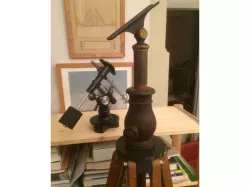 Antique Bardou Telescope Tripod Trivet