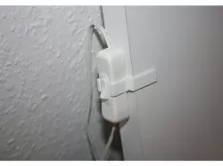 Clip for IKEA switch