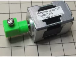 Fixed joint for 4φ Dcut to 3φ shaft