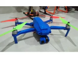 Foldable drone frame (wider body, higher ground clearence,bottom access plate) Remix