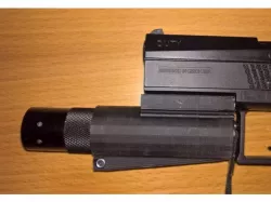 Flashlight holder for MIL-STD-1913 Picatinny rail