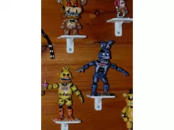 Small collectible shelf for POP or action figures