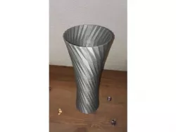 Vase 10
