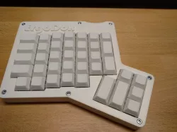 Easy to print Ergodox Case
