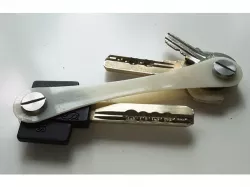 Key Smart - My Swiss-knife key holder ver. 3.0