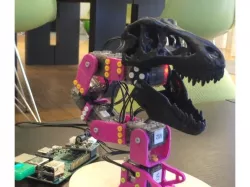 Poppy T-rex grabber