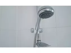 Shower head holder adaptor