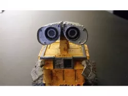 Wall-E Figure
