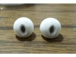 (Eye ONLY) Boon the Tiny T. Rex: Dual colored eye