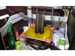 XYZ 1.0 Pro glass bed holder