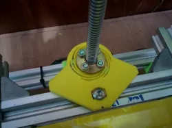 Z_Nut_Mount_WobbleFix