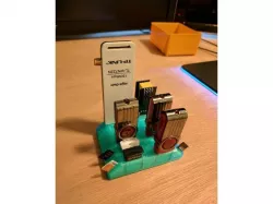 20 MicroSD and 12 USB holder
