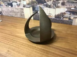 Alien plate