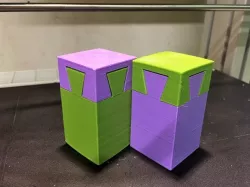 Impossible Salt/Pepper Shaker
