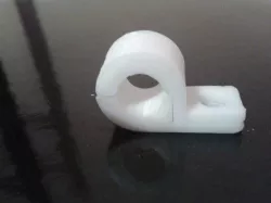 P-clip in due metà