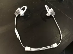 Powerbeats3 Cable Management Clips