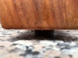 Table leg stabiliser