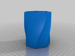 7 Sided Geometric Pencil Cup