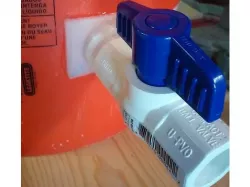 Bucket Spout (5 Gal)