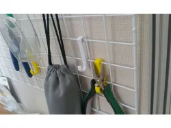 steel net panel hooker