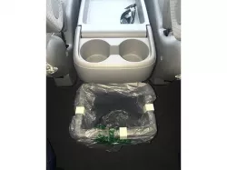 2017 Honda Odyssey garbage bag clips