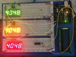 arduino stand plus 3 x large breadboard inserts
