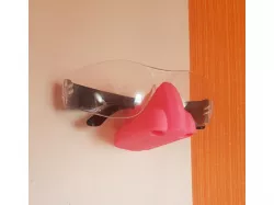 Nosy Wallmount For Glasses
