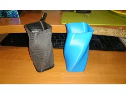 Twist container