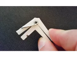 Right Angle Clothes Pin