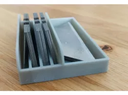 Utility blade organizer