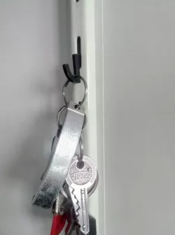 Bookshelf hook