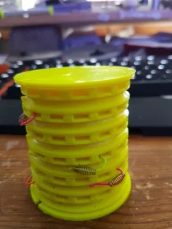Hook leader holder