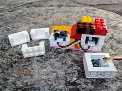Parametric LEGO Grove Module Enclosure Generator