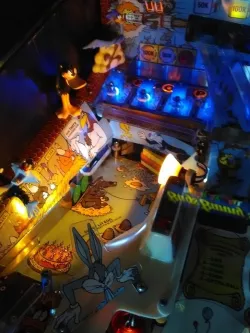 Pinball Reflector for socket