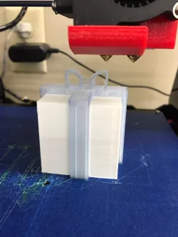 2 colored Gift Box