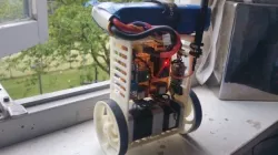 Balancing FPV Bot