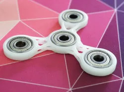 Fidget spinner toy