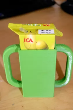 Holder for ICA fruktdryck 200ml