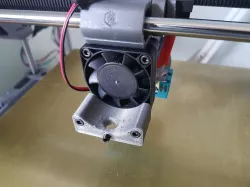 Voron bed levelling dial gauge support for 40mm fan