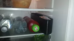 Box for two snake cucumbers (more space in the fridge...)
