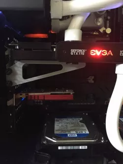 GPU bracket