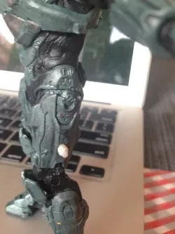 halo figure weapon peg