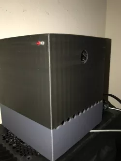 NAS server case for mini ITX motherboard and 5 HDDs / SSDs