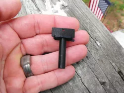 Opterra Wing Bolt