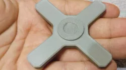 Quad Fidget Spinner (with 8 M5 nuts and ceramic bearing).