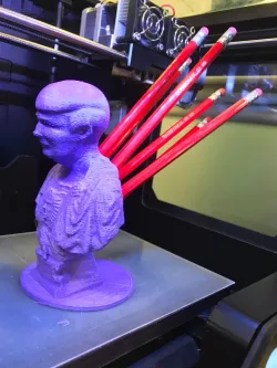 Trump as Caesar pen holder 