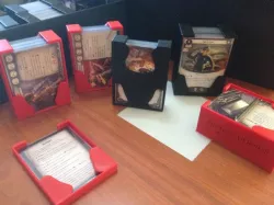Box to Arkham Horror: Lcg